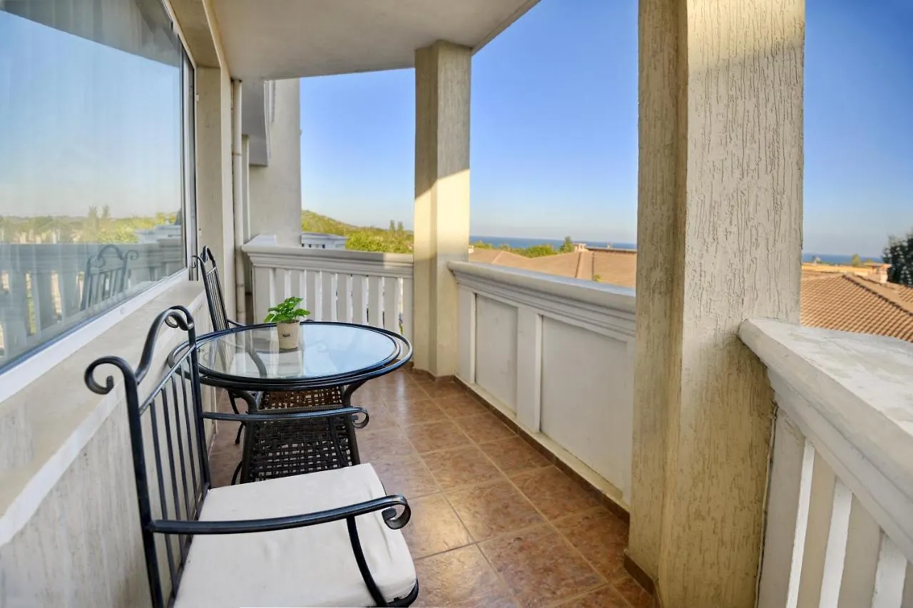 Alekta Hotel - Free Parking Varna 3*,
